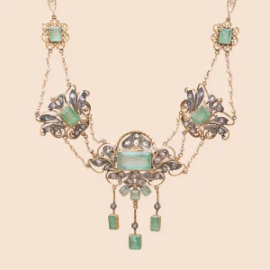 Collier Ancien Entrelacs Emeraudes