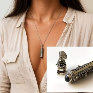 Pendentif mini flacon de parfum pour femme en Argent 925 et pierre onyx noire